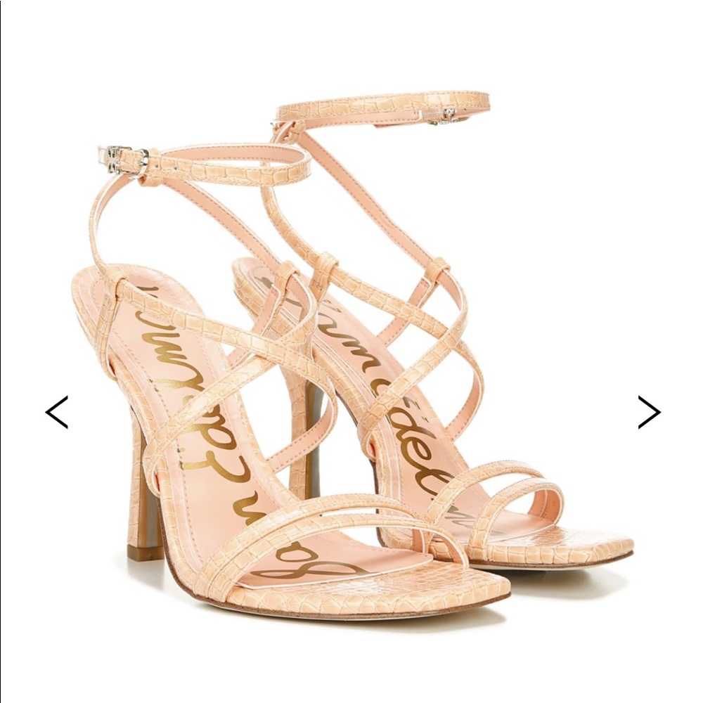Heels women size 9 never worn